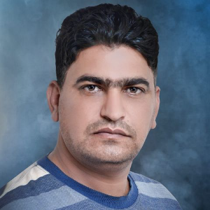 الكاتب