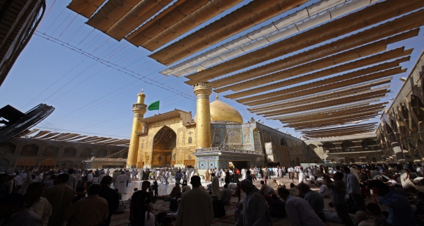 مرقد الامام علي (عليه السلام))