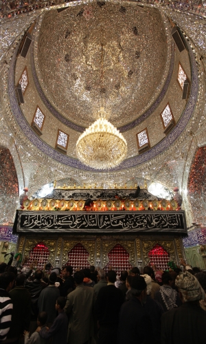 ضريحالامام العباس (عليه السلام))