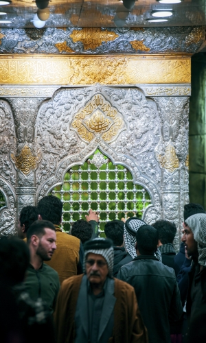 ضريح الإمام الحسين (عليه السلام)