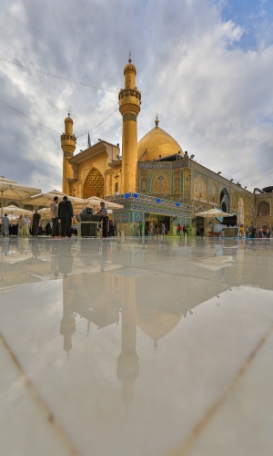 مرقد الامام علي (عليه السلام))