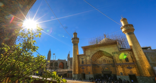 مرقد الامام علي (عليه السلام))