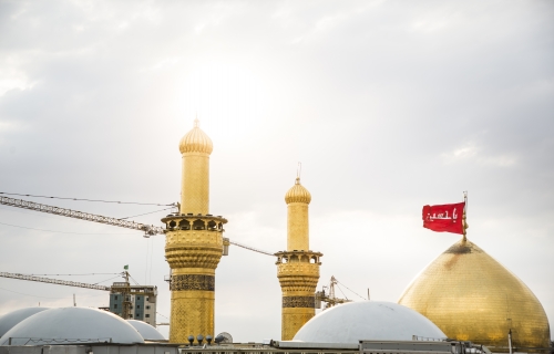 منائر  وقبة ابي عبد الله الحسين (عليه السلام)