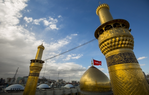 منائر  وقبة الامام الحسين (عليه السلام)