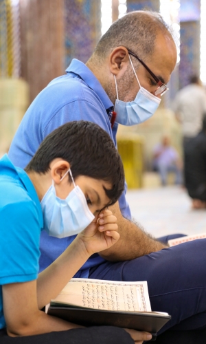 دعاء داخل الصحن الحسيني