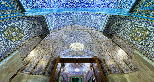  داخل الصحن الحسيني