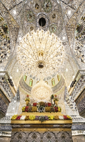 ميلاد الأقمار