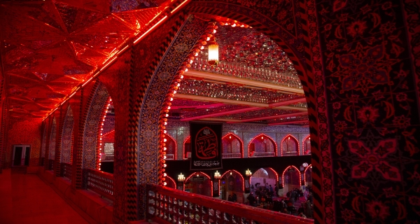 اللهم صل على محمد وآل محمد