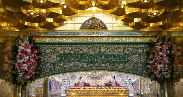 السلام عليك يا قمر بني هاشم