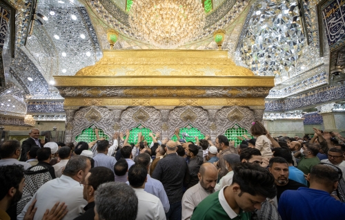 ضريح الامام الحسين (ع) ليلة الجمعة