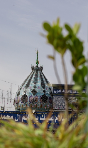  مقام الامام المهدي عجل الله فرجه الشريف