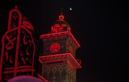 منارة الساعة لمرقد الامام علي عليه السلام 