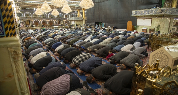 صلاة الجماعة في العتبة العباسية المقدسة 