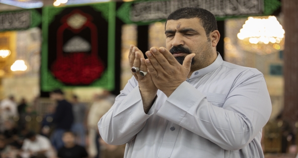  السَّلامُ عَلَيْكَ يَا لِسَانَ النَّاطِقِينَ