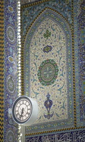  نقوش وزخارف إسلامية في العتبة العباسية