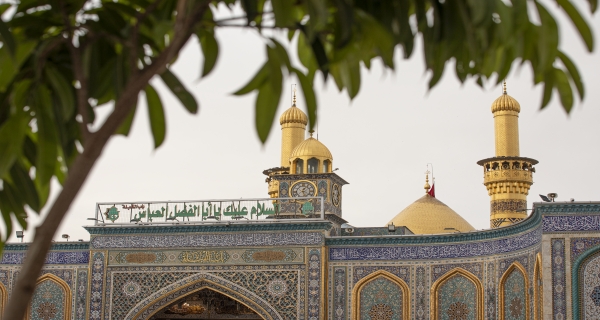 السلام عليك ياكافل خدور الفواطم 